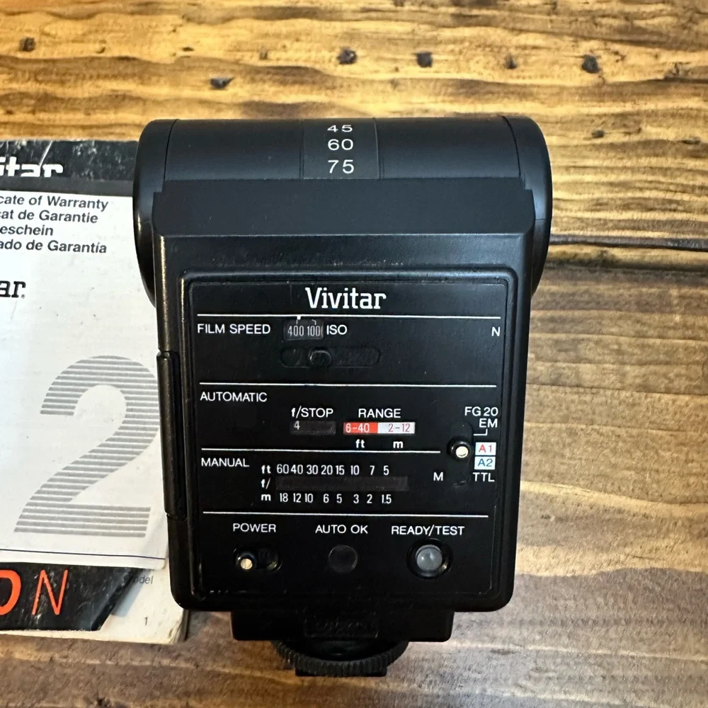 Vivitar 550FD Auto Thyristor Shoe Mount Flash Black Camera Flash Untested
